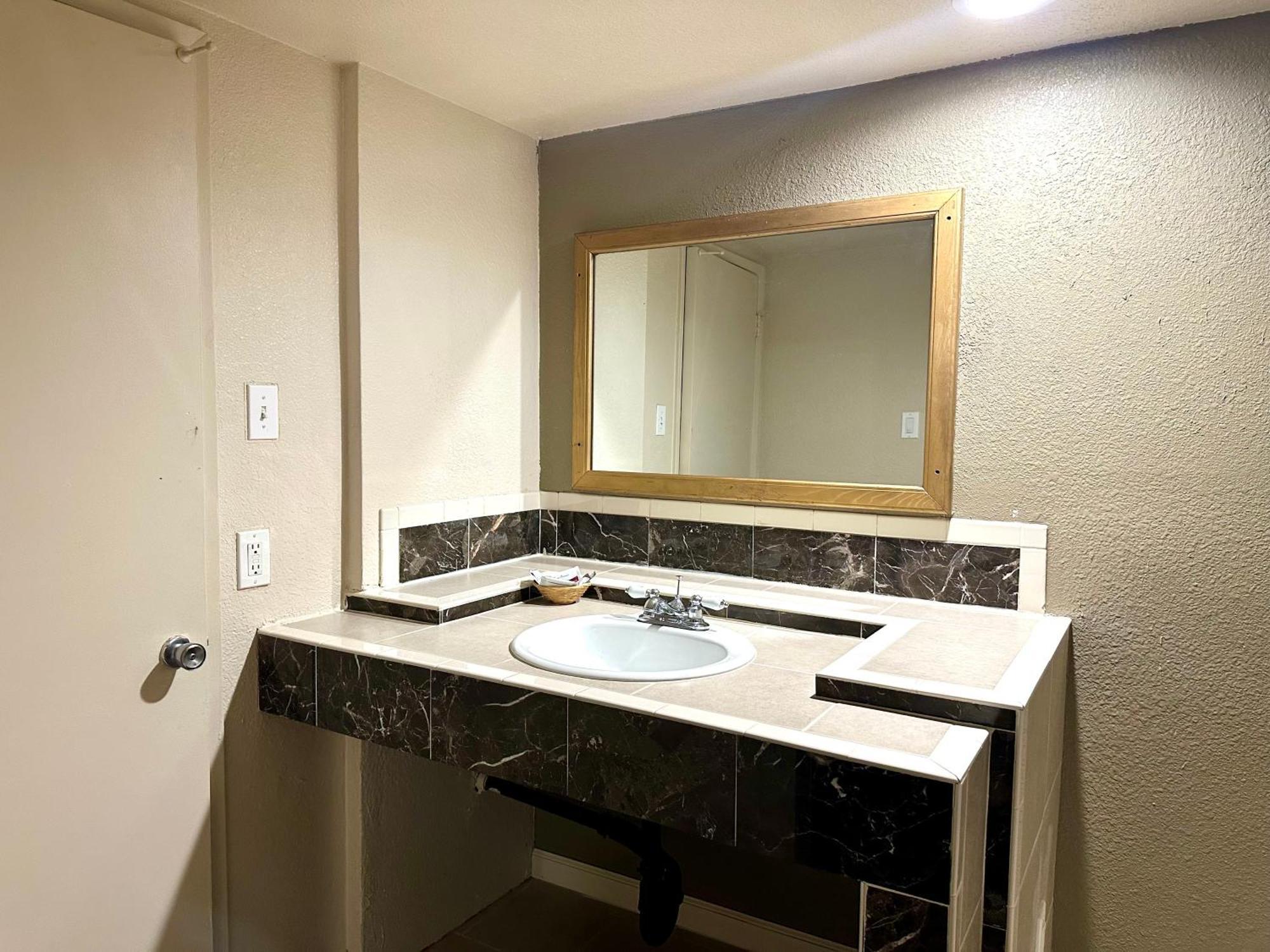 Regency Inn Fresno Exteriér fotografie